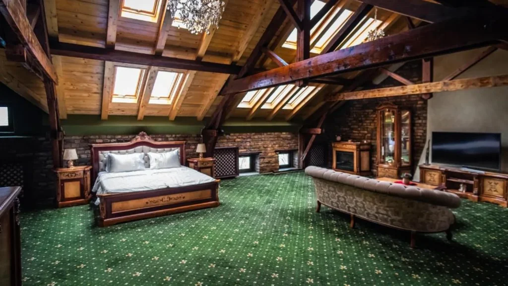 JMR Royal guest room in Constanța Romania