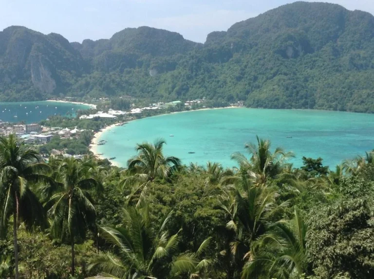 Phi Phi Island bay view near Coco’s Guest House