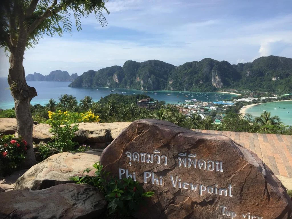 Phi Phi viewpoint near Coco's Guest House with panoramic island scenery